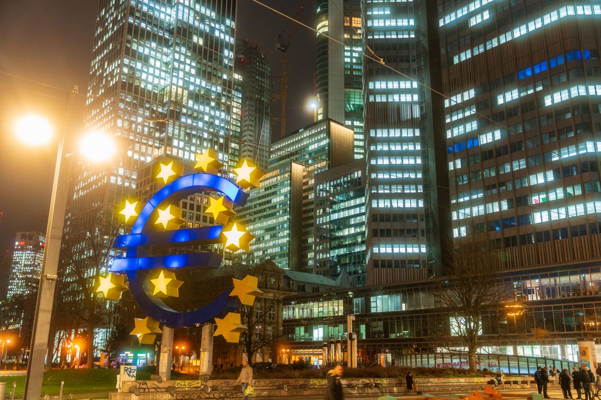 Coinbase Ireland sanctionnée par la Banque centrale d&rsquo;Irlande : le cantonnement des euros des clients en défaut